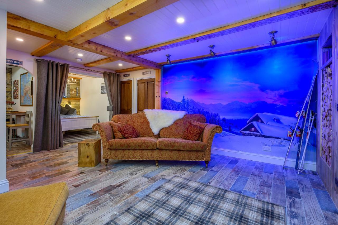 Anastasia'S Secret! Cupar Swiss Alpine Style Apartment Exterior photo