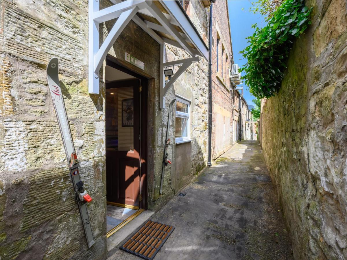 Anastasia'S Secret! Cupar Swiss Alpine Style Apartment Exterior photo